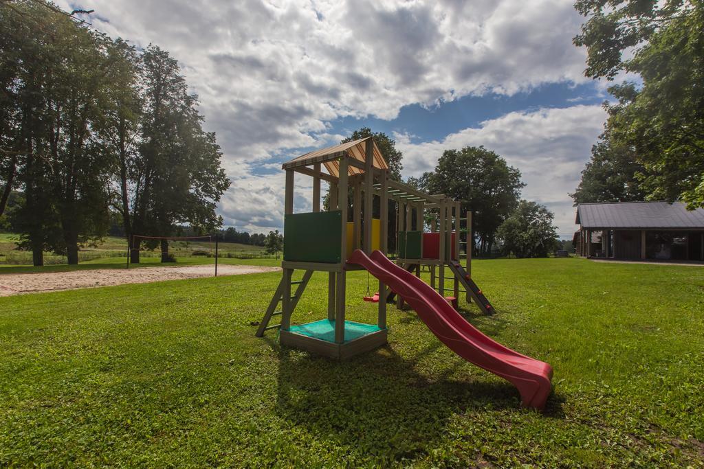 Holiday Home Uzbazes Валмиера Стая снимка